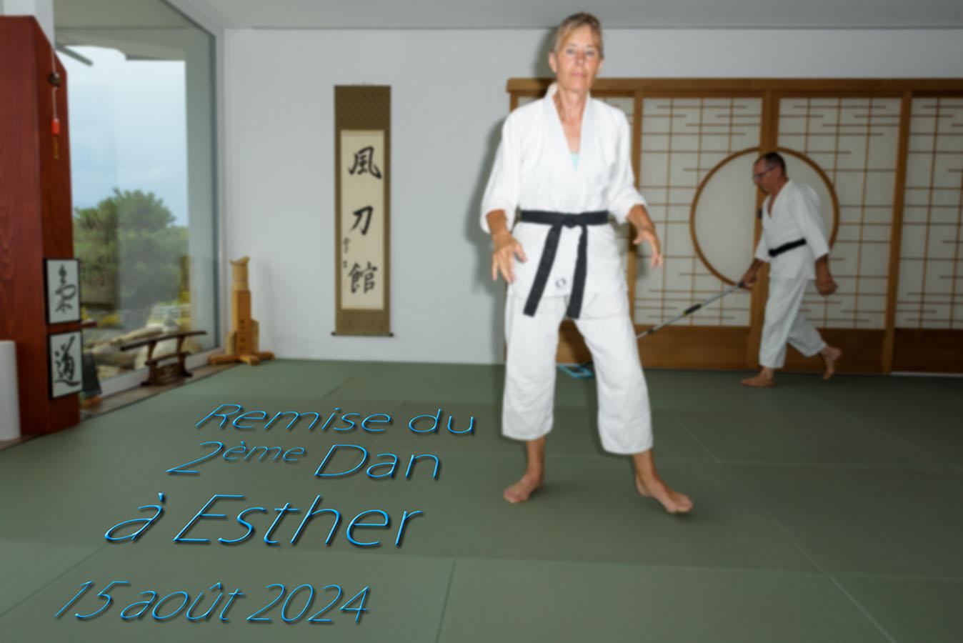 Remise de diplôme de 2è Dan à Esther